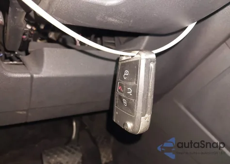 2019 Volkswagen Tiguan 2.0T Se/2.0T Sel/2.0T Sel R-Line/2.0T Sel R-Line Black z USA, uszkodzony, nr VIN 3VV2B7AXXKM085552